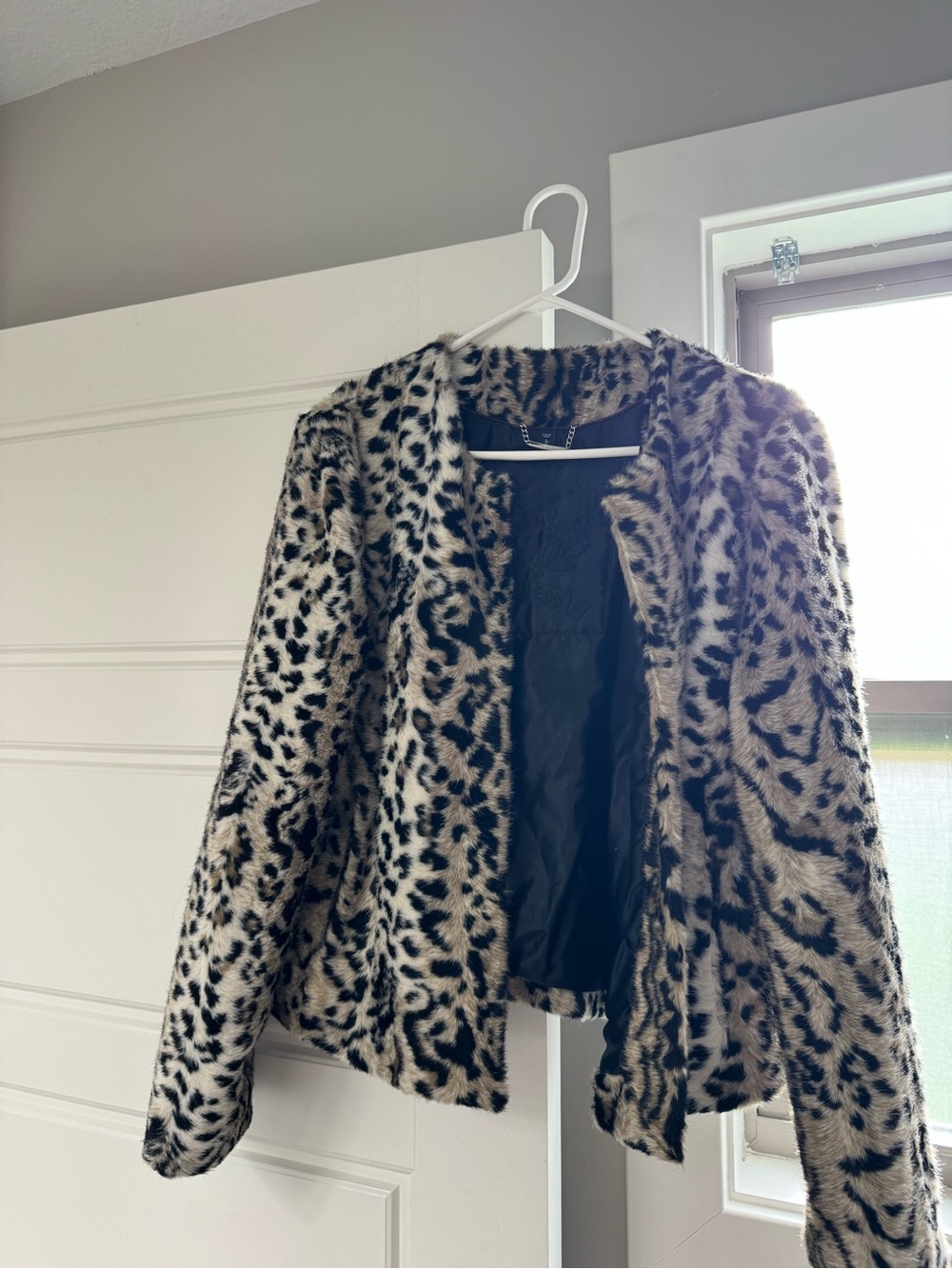 Express Leopard-Print Teddy Jacket in Black & Cream